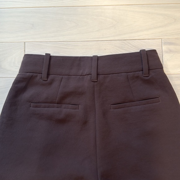 Aritzia Effortless Pants in Rich Mocha Brown - Picture 5 of 5